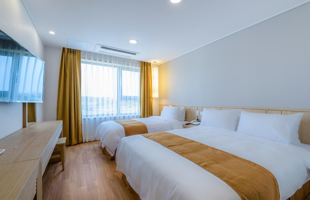 Thira Hotel Sogüpcho Exteriér fotografie